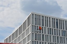 DSC 0037